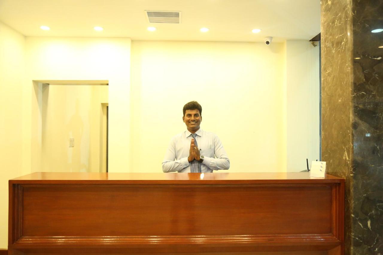 Hotel Sera Grand Chennai Exterior foto